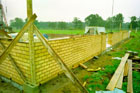 06-08-2002: start metselwerk